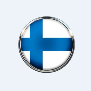 Button mit finnischer Flagge (Symbolfoto)